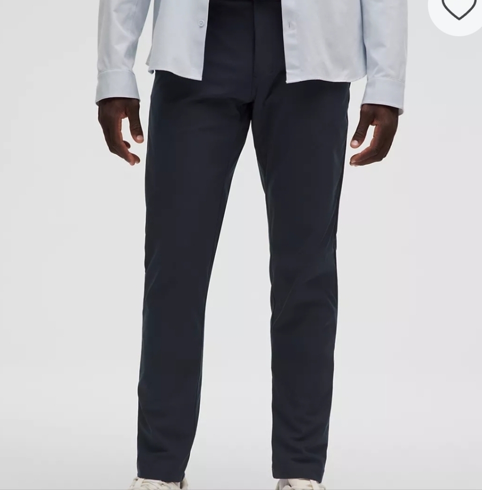 Lululemon Commission Classic Fit- Navy